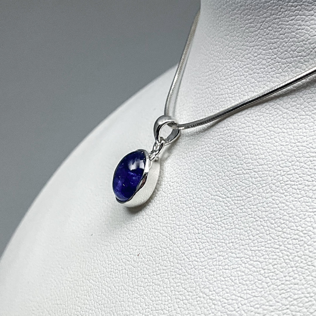Tanzanite Pendant (Copy) - Rocks and Gems Canada
