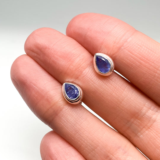 Tanzanite Stud Earrings (Copy) - Rocks and Gems Canada