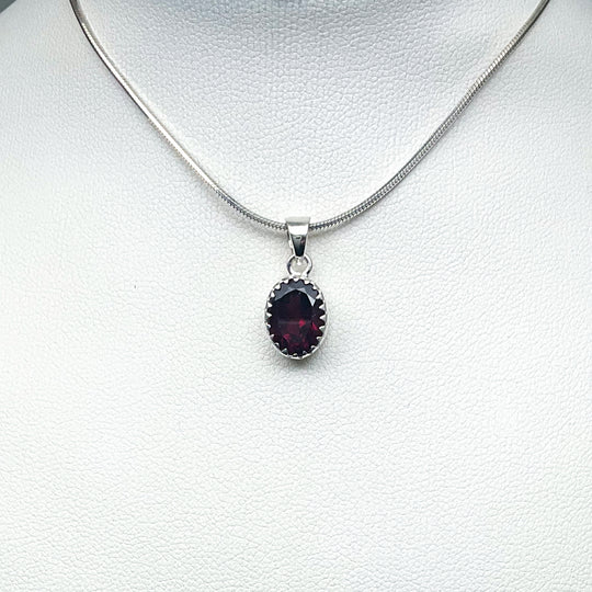 Garnet Pendant (Copy) - Rocks and Gems Canada