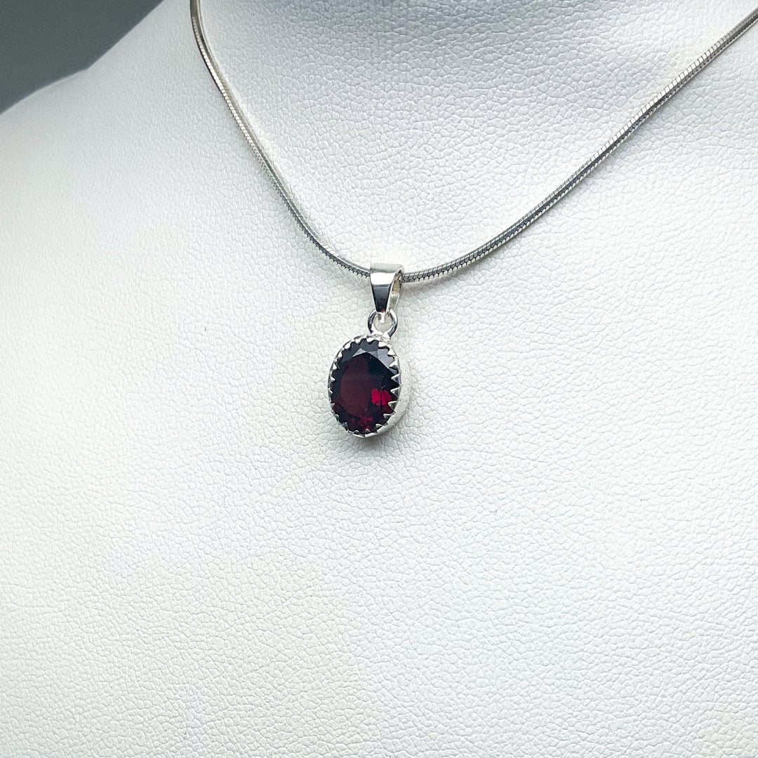 Garnet Pendant (Copy) - Rocks and Gems Canada