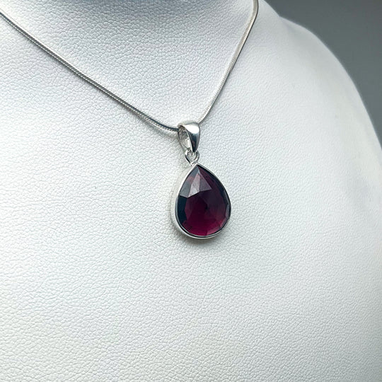 Garnet Pendant (Copy) - Rocks and Gems Canada