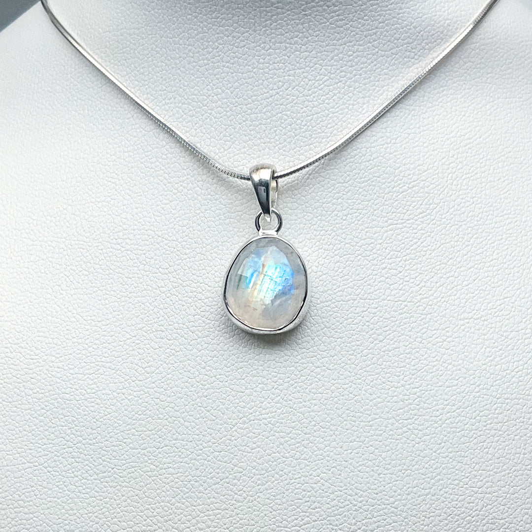 Rainbow Moonstone Pendant