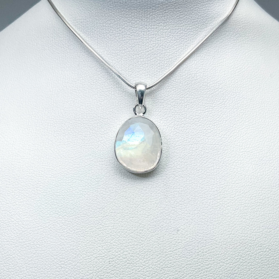 Rainbow Moonstone Pendant