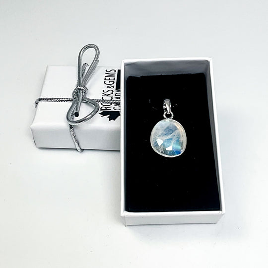 Rainbow Moonstone Pendant