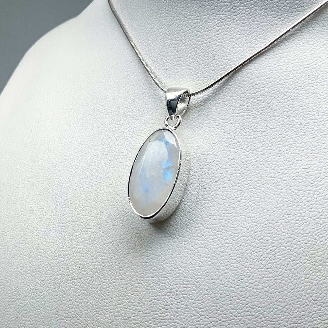 Rainbow Moonstone Pendant