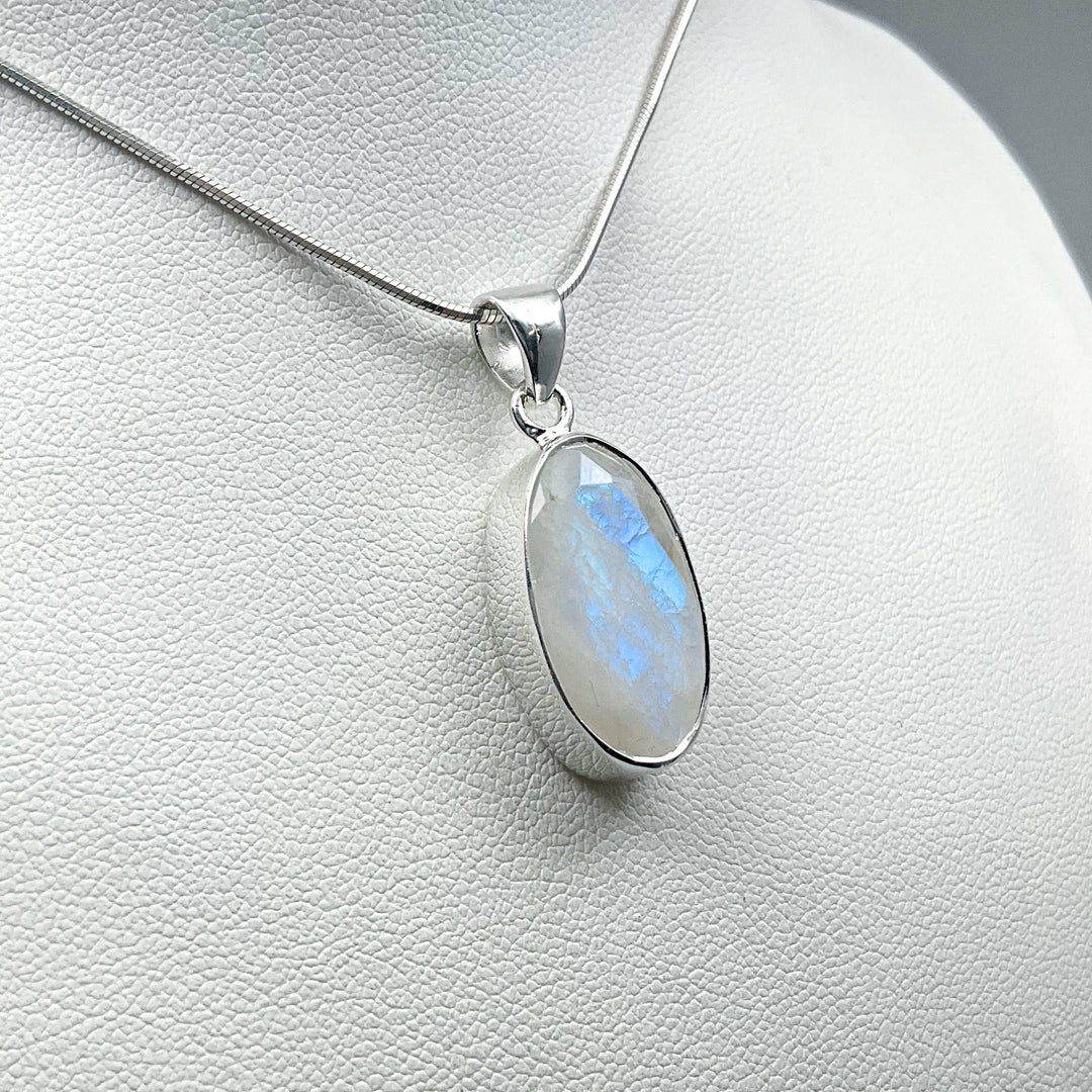 Rainbow Moonstone Pendant