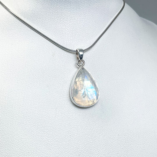 Rainbow Moonstone Pendant