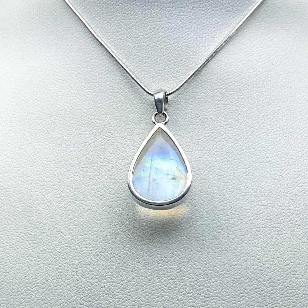 Rainbow Moonstone Pendant