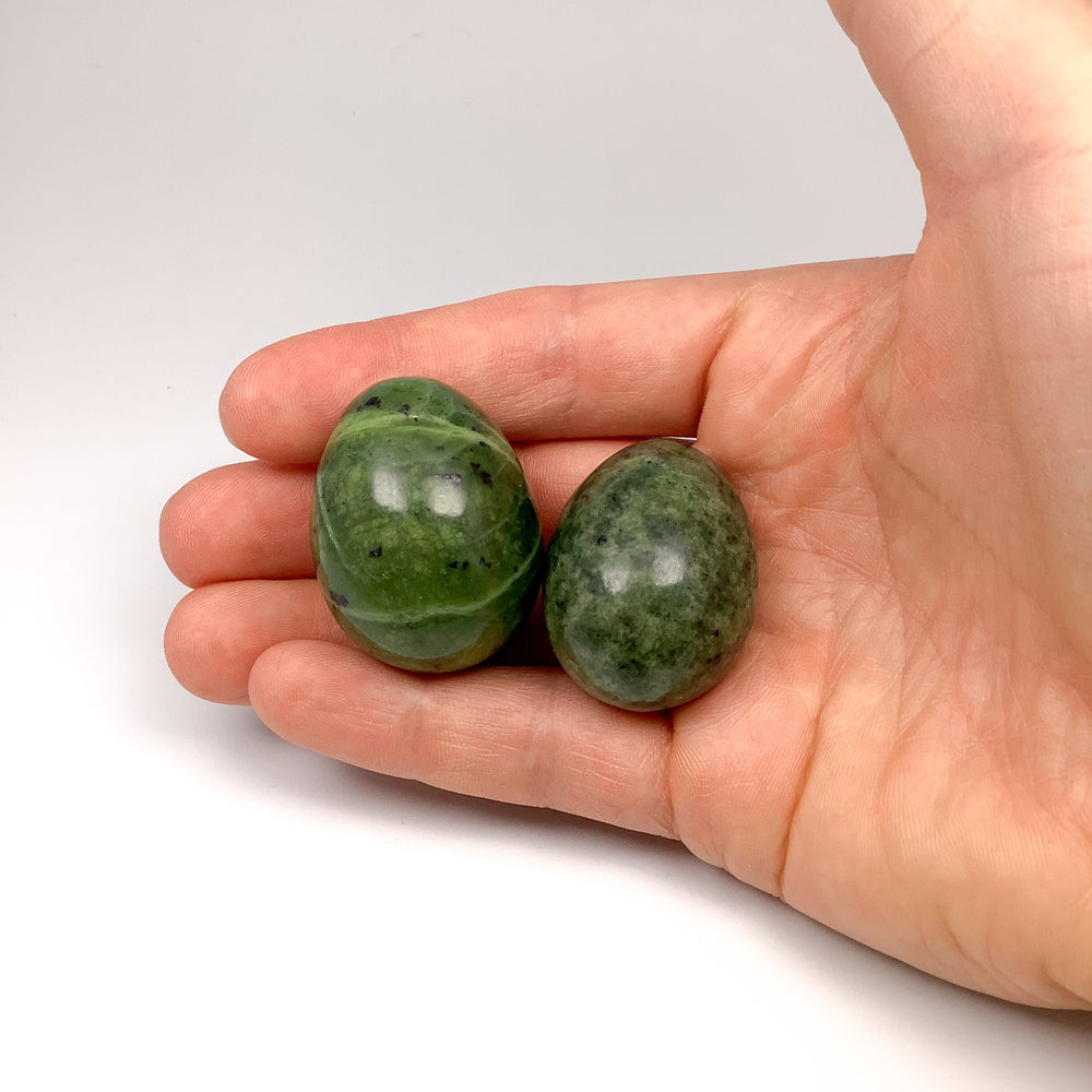Canadian Jade Egg - Rocks and Gems Canada