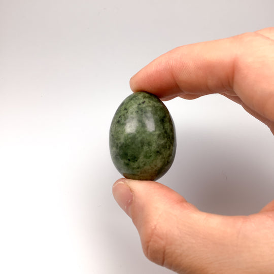 Canadian Jade Egg - Rocks and Gems Canada