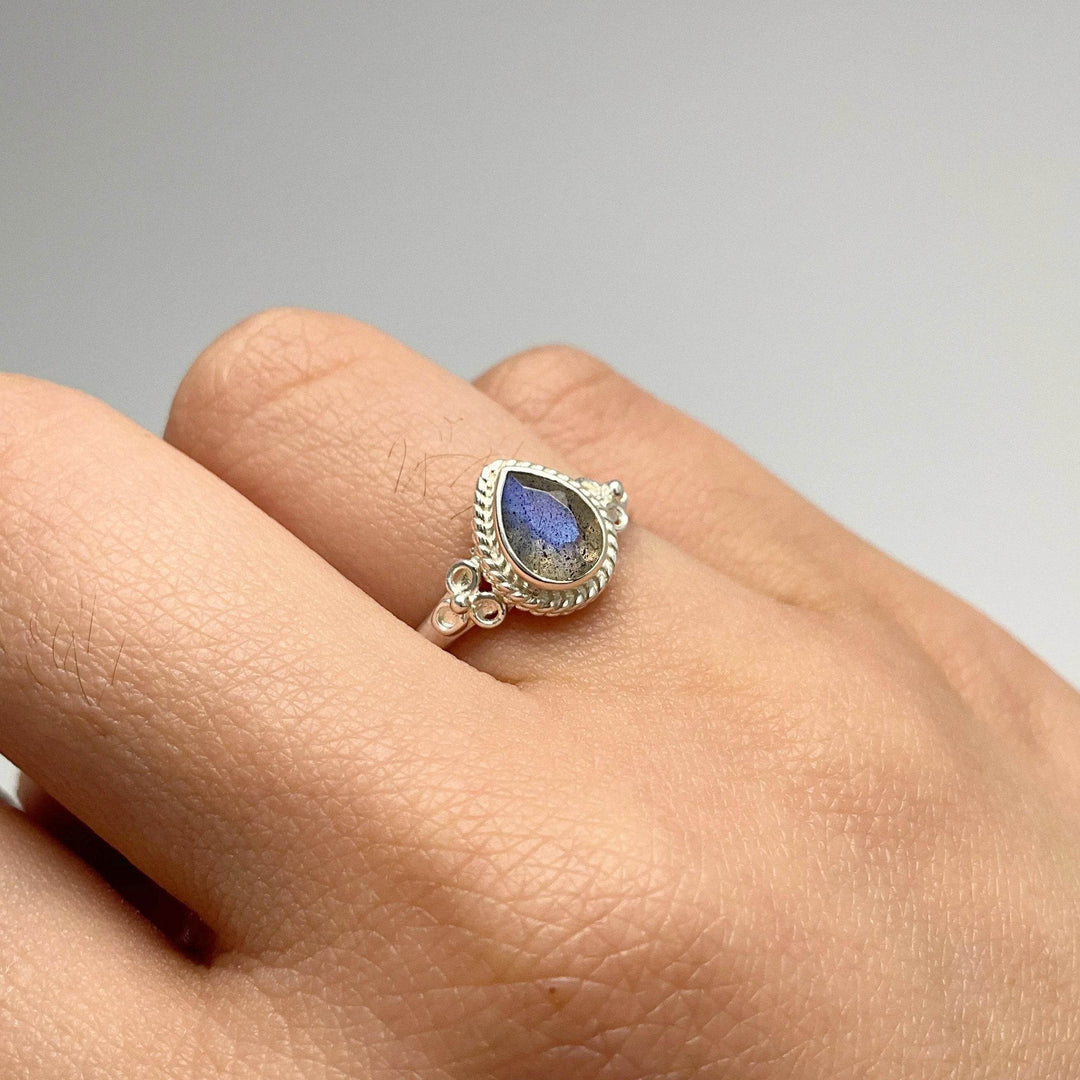 Labradorite Ring-Rocks and Gems Canada