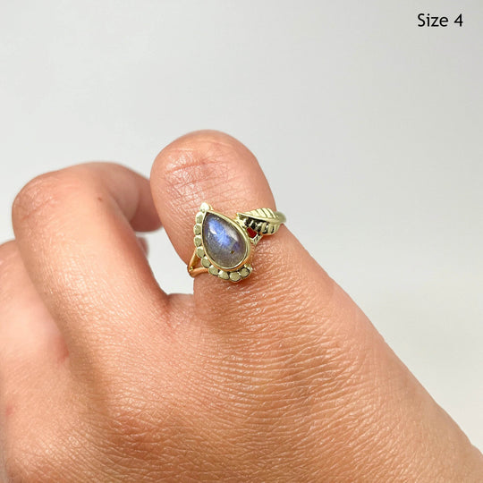Labradorite Ring-Rocks and Gems Canada