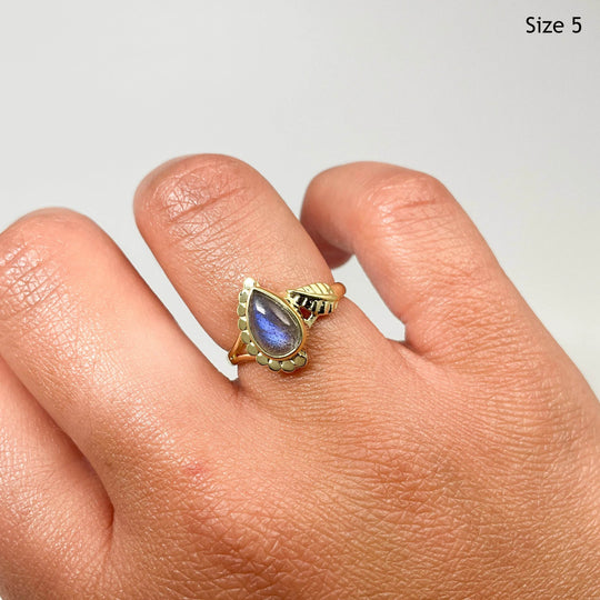 Labradorite Ring-Rocks and Gems Canada