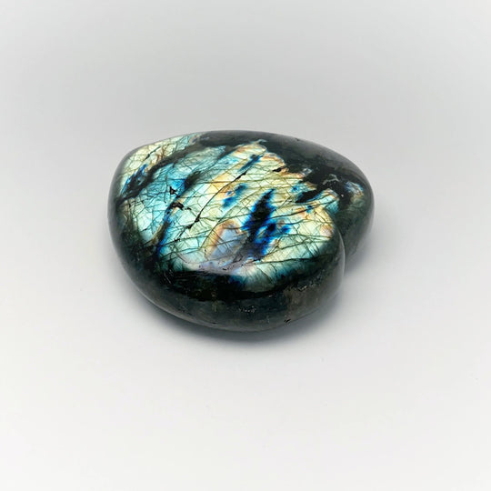 Labradorite Heart - Rocks and Gems Canada