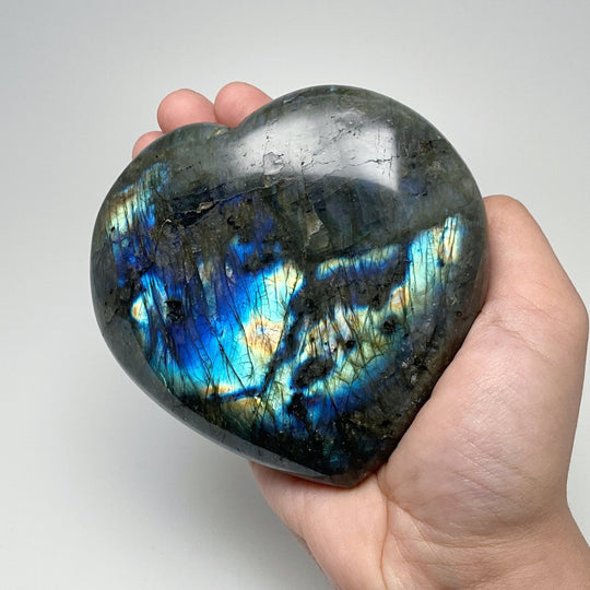 Labradorite Heart - Rocks and Gems Canada