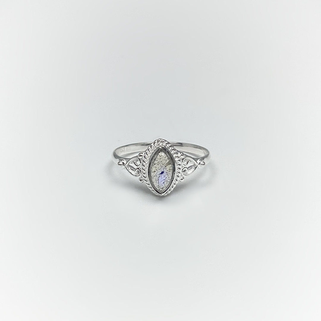 Labradorite Ring - Rocks and Gems Canada