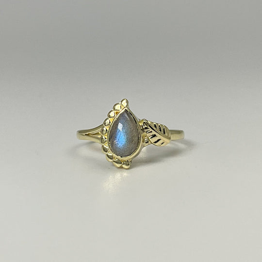 Labradorite Ring - Rocks and Gems Canada