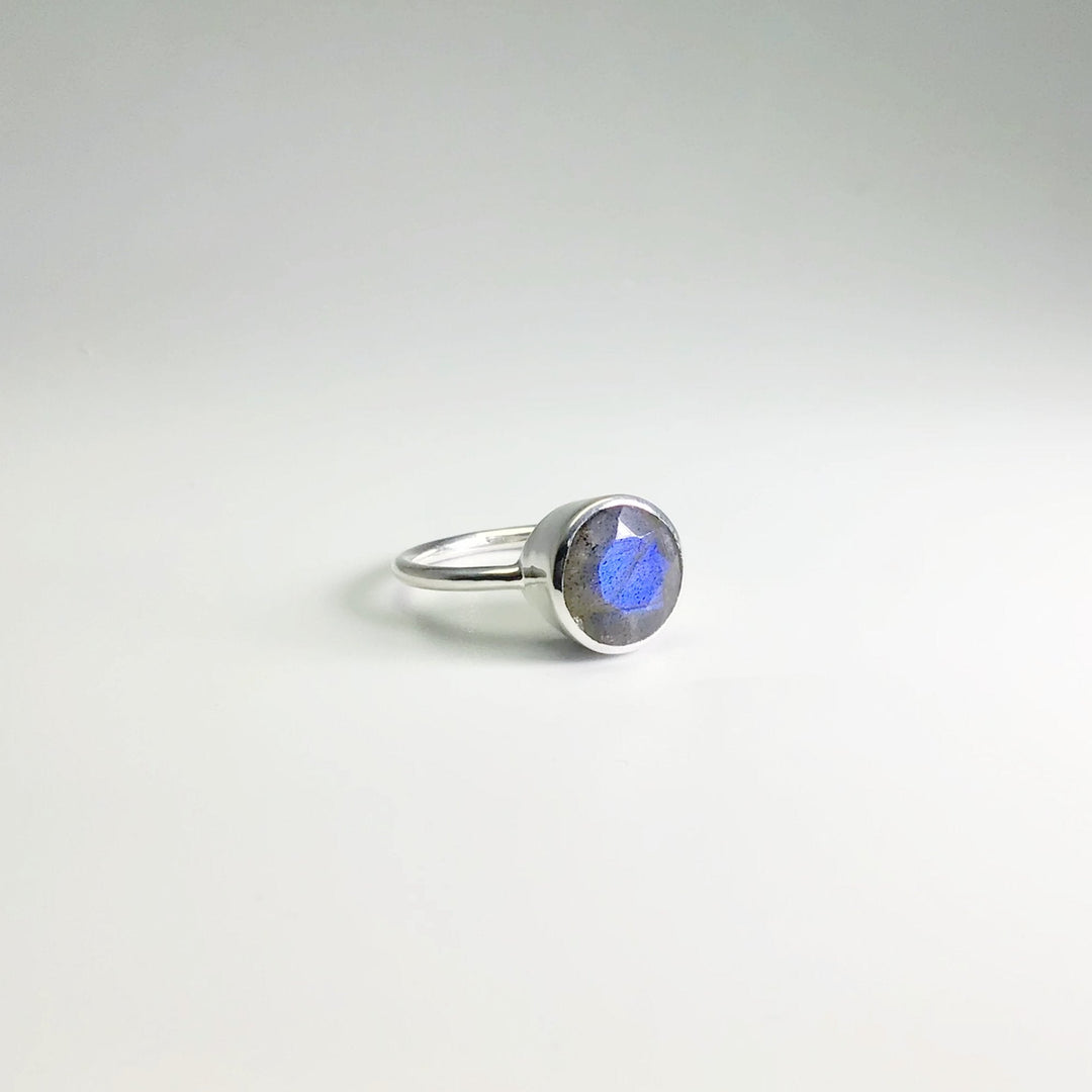 Labradorite Ring - Rocks and Gems Canada