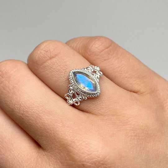 Labradorite Ring - Rocks and Gems Canada