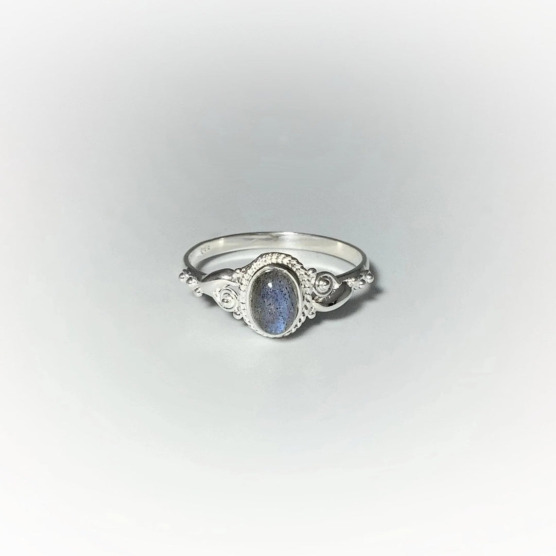 Labradorite Ring - Rocks and Gems Canada