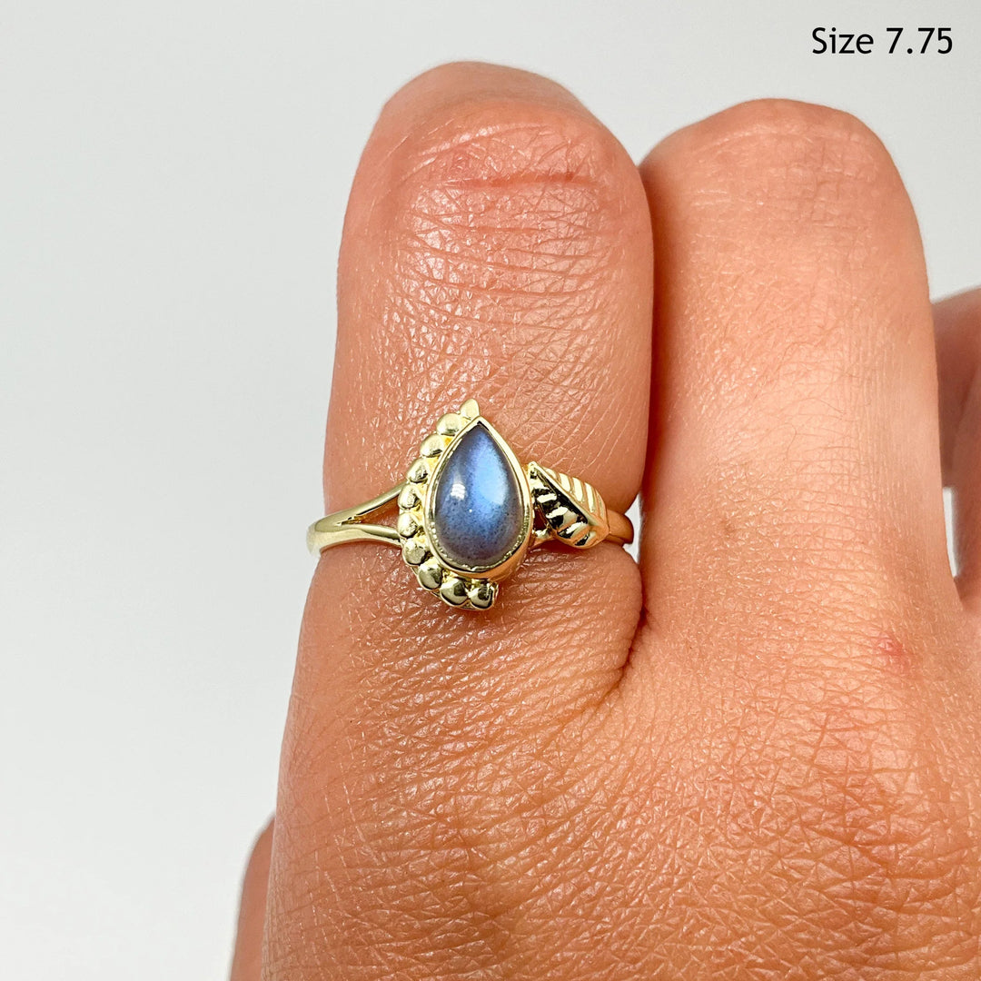 Labradorite Ring - Rocks and Gems Canada