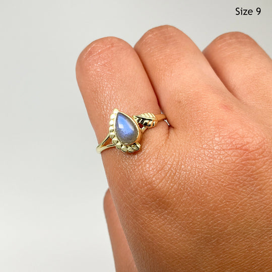 Labradorite Ring - Rocks and Gems Canada