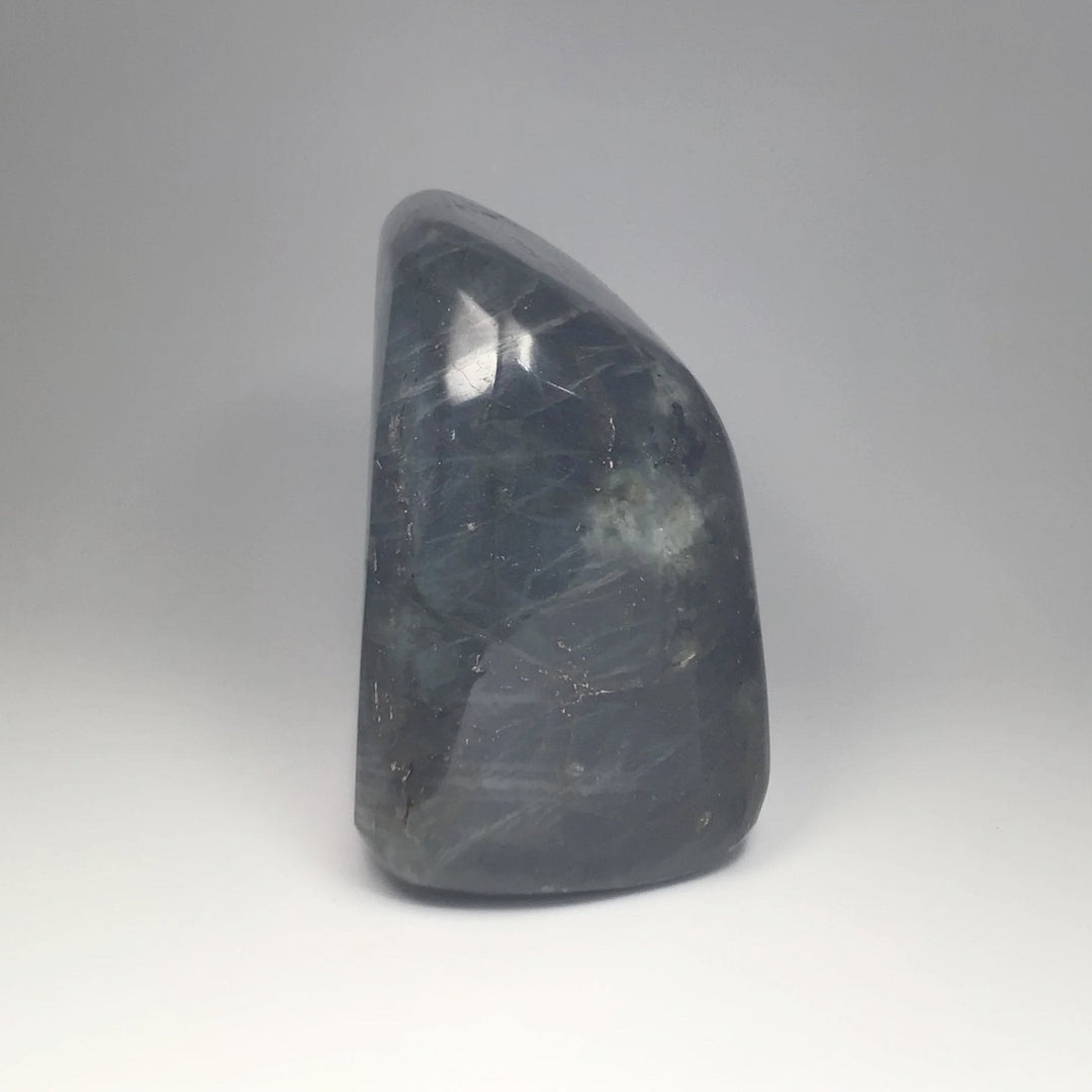 Labradorite Stand Up - Rocks and Gems Canada