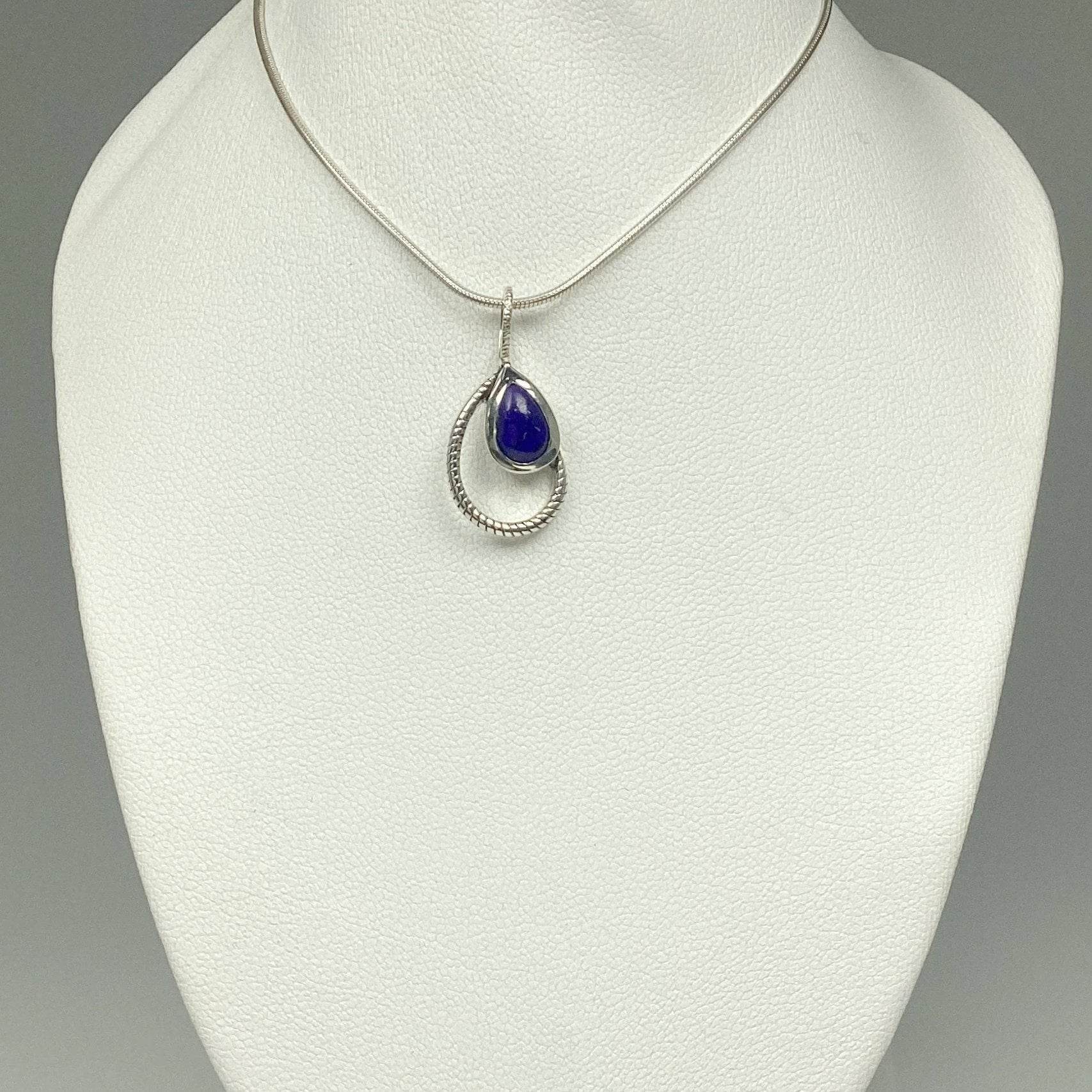 Lapis LazuLiです！ Lapis Lazuli Pendant – Rocks and Gems Canada