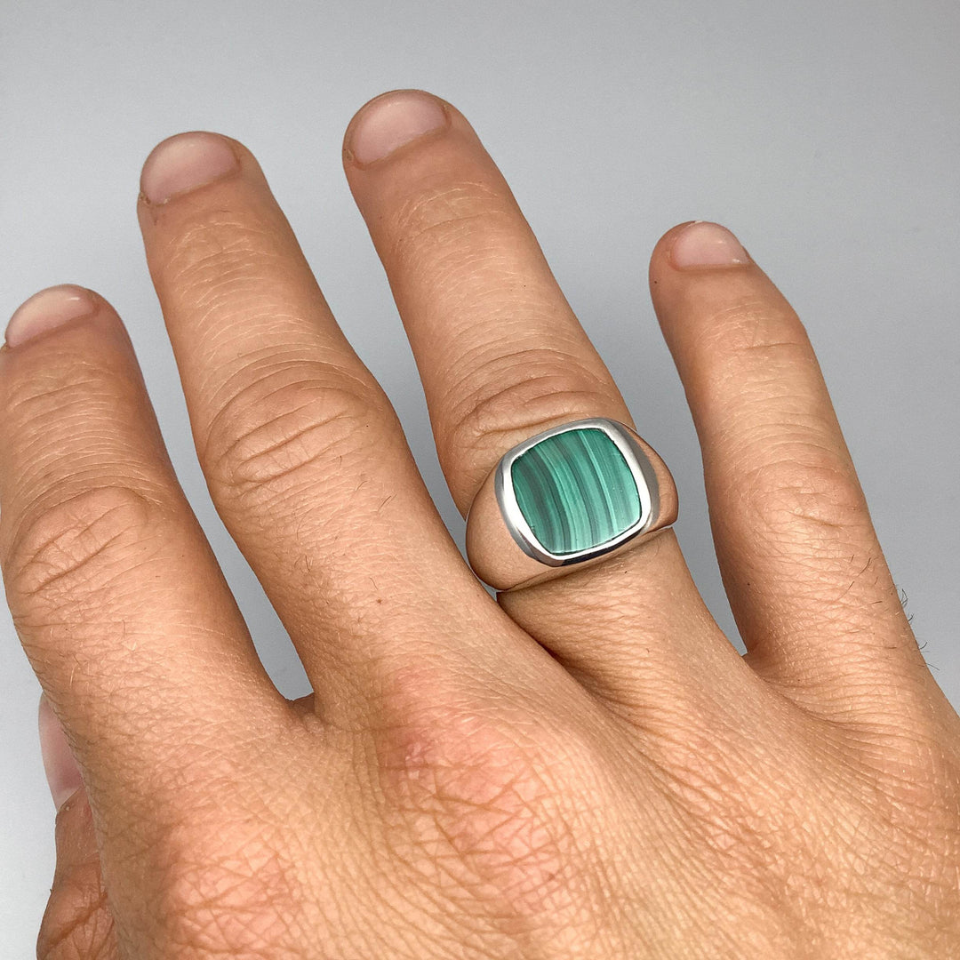 Malachite Ring-Rocks and Gems Canada