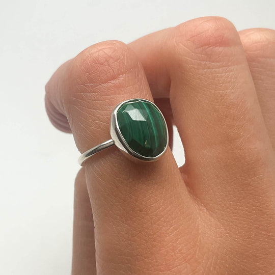 Malachite Ring-Rocks and Gems Canada