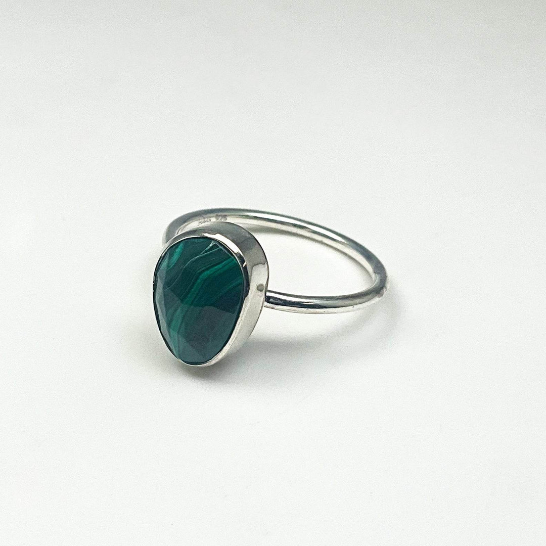 Malachite Ring-Rocks and Gems Canada