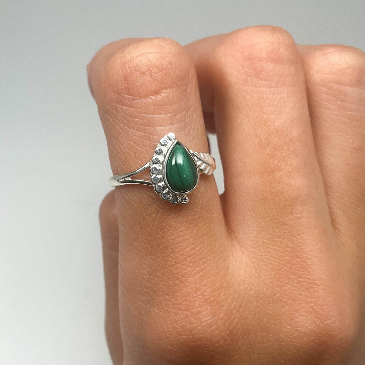 Malachite Ring-Rocks and Gems Canada