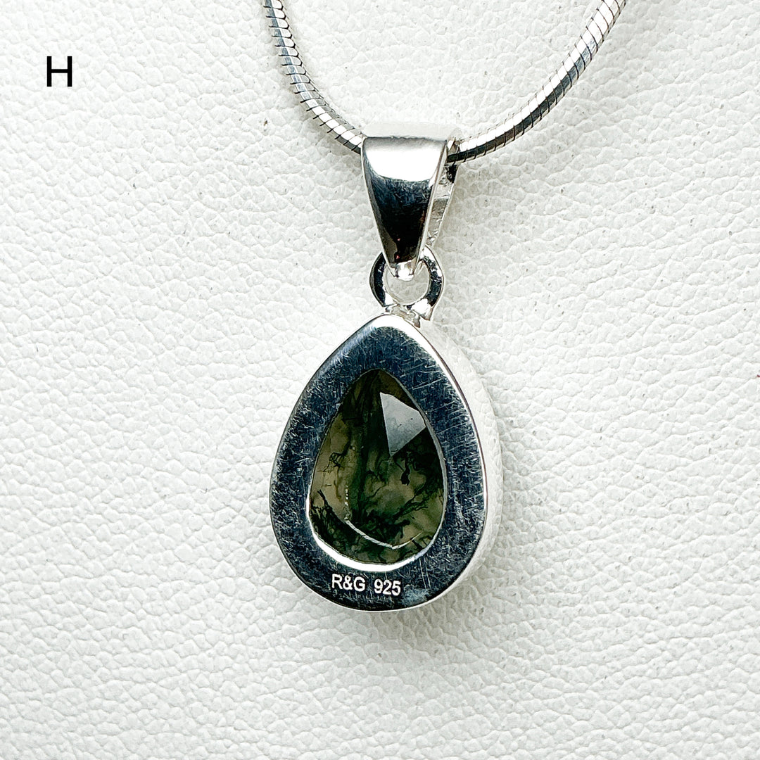 Moss Agate Pendant-Rocks and Gems Canada