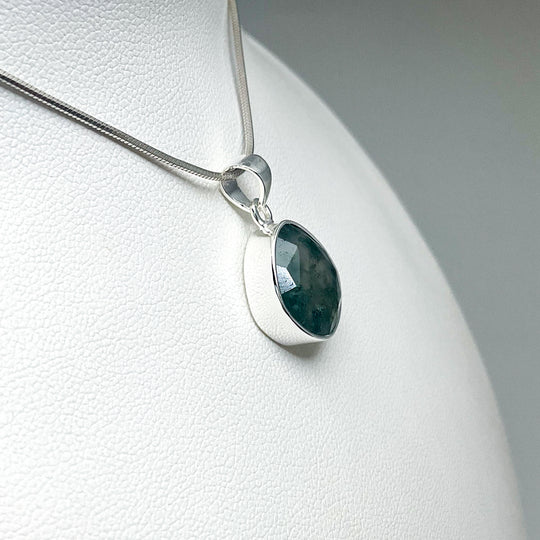 Moss Agate Pendant-Rocks and Gems Canada