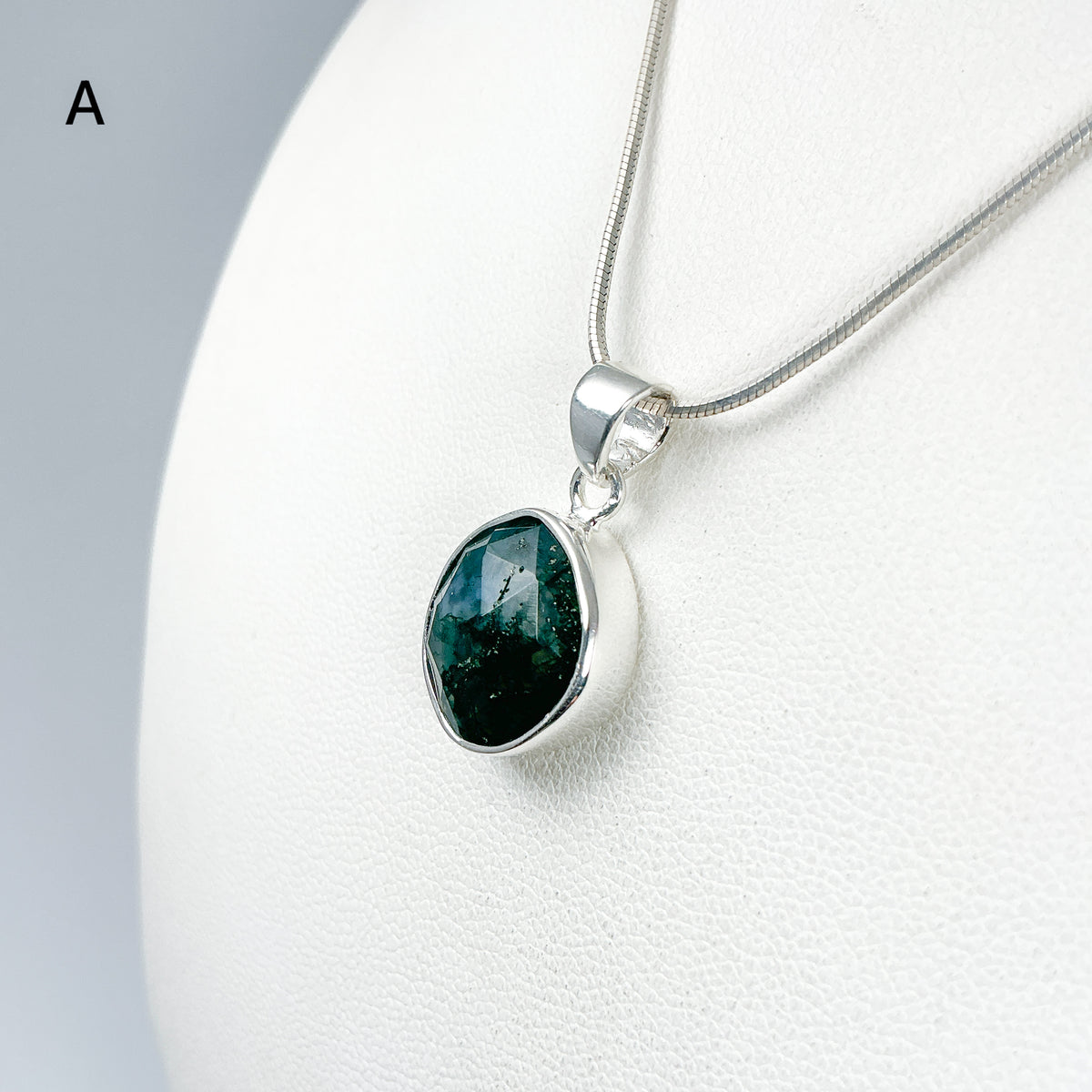 Moss Agate Pendant-Rocks and Gems Canada