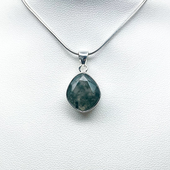 Moss Agate Pendant-Rocks and Gems Canada