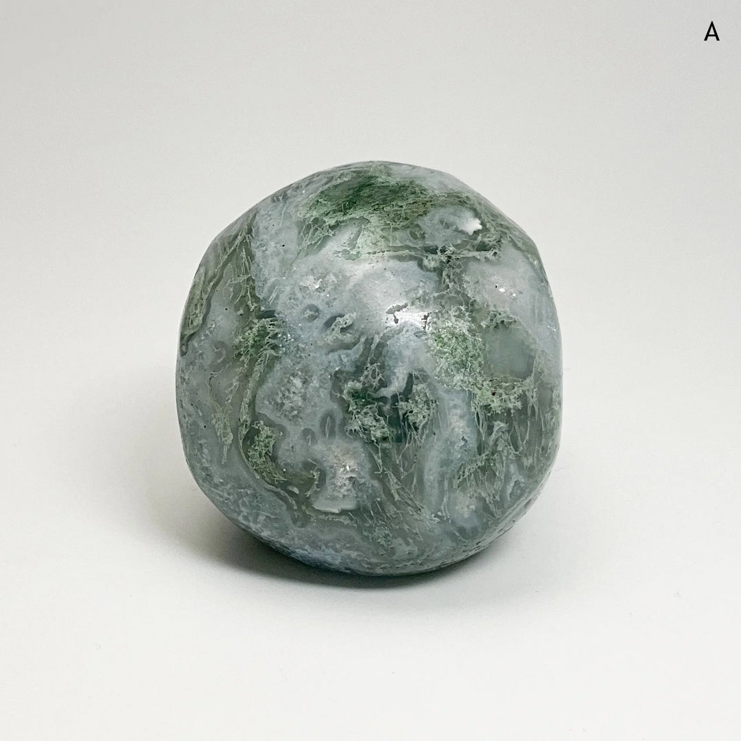 Moss Agate Skulls - Rocks and Gems Canada