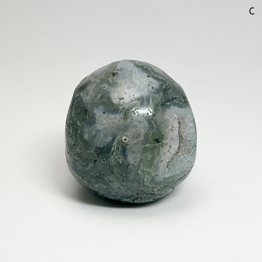 Moss Agate Skulls - Rocks and Gems Canada