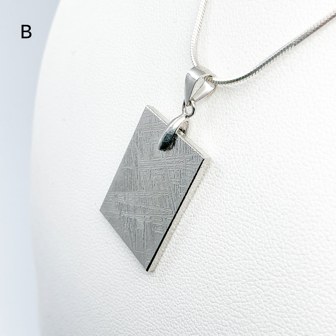 Muonionalusta Meteorite Pendant-Rocks and Gems Canada