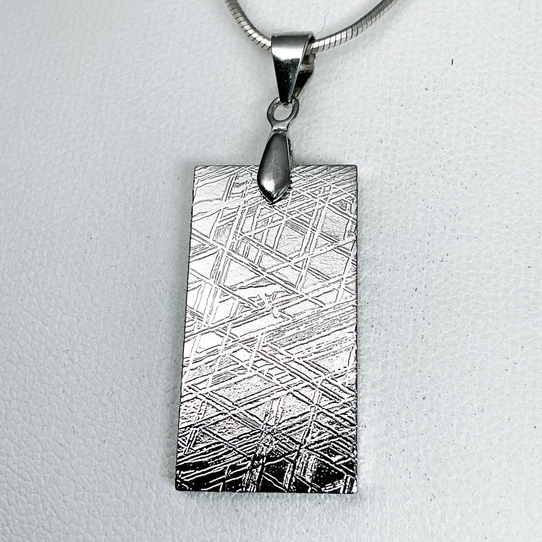 Muonionalusta Meteorite Pendant-Rocks and Gems Canada
