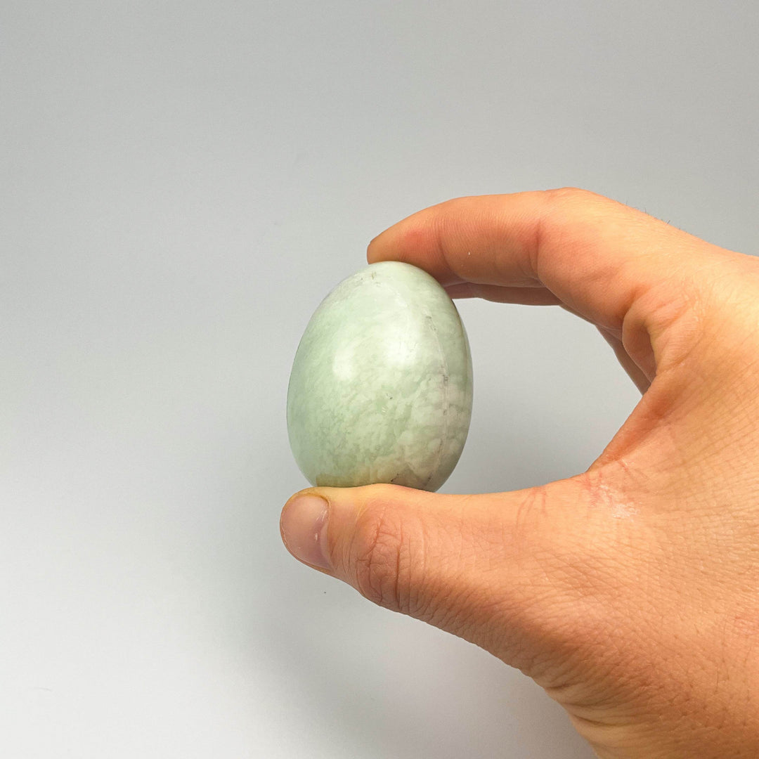 New Jade Egg-Rocks and Gems Canada