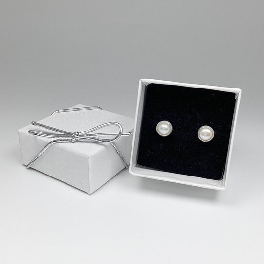 Pearl Stud Earrings-Rocks and Gems Canada