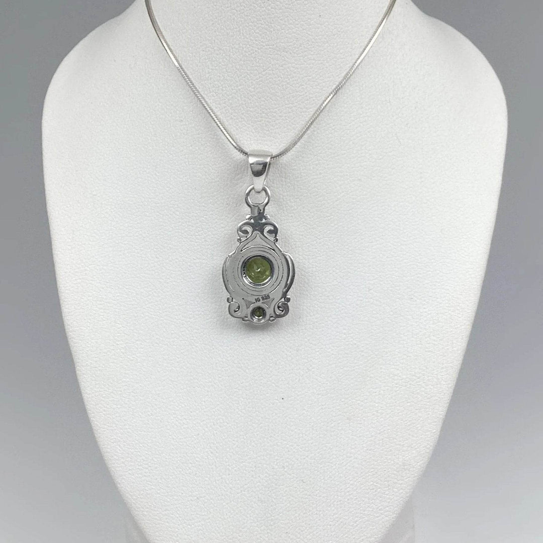 Peridot Pendant-Rocks and Gems Canada