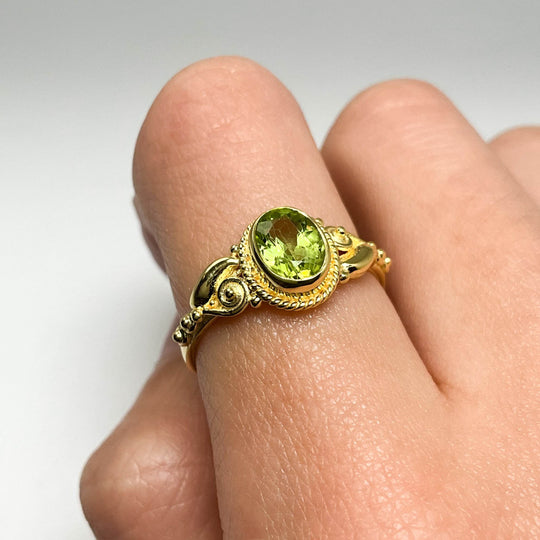 Peridot Ring-Rocks and Gems Canada