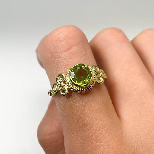 Peridot Ring-Rocks and Gems Canada