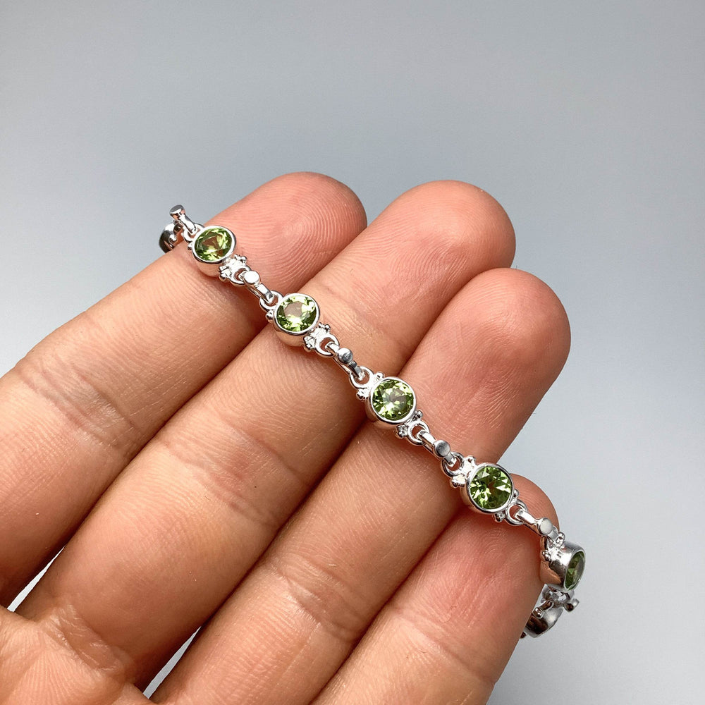 Peridot Sterling Silver Bracelet-Rocks and Gems Canada