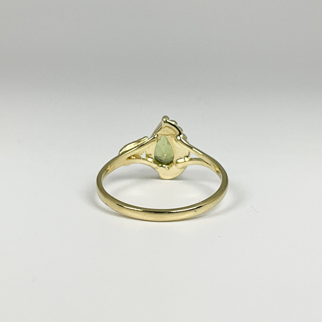 Peridot Ring - Rocks and Gems Canada