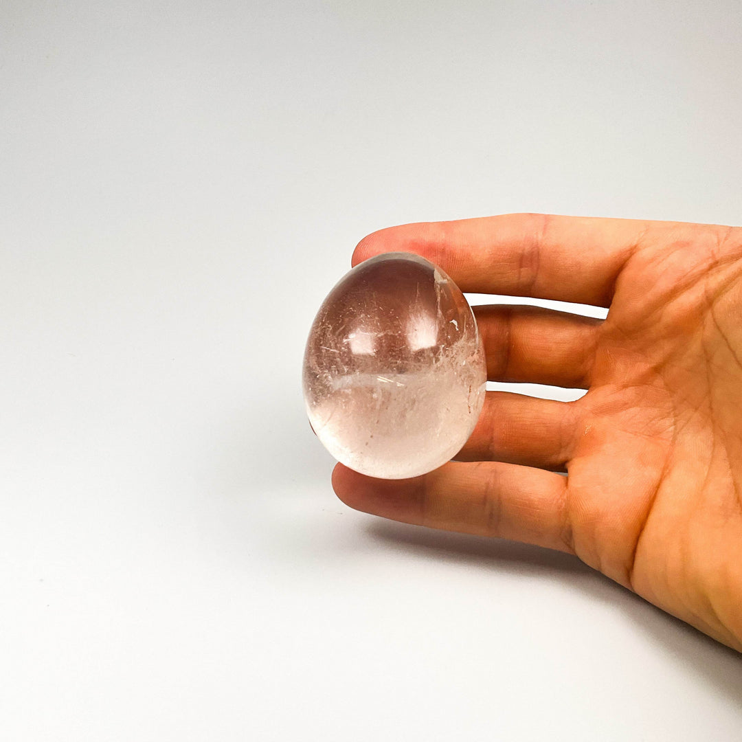 Quartz Egg-Rocks and Gems Canada