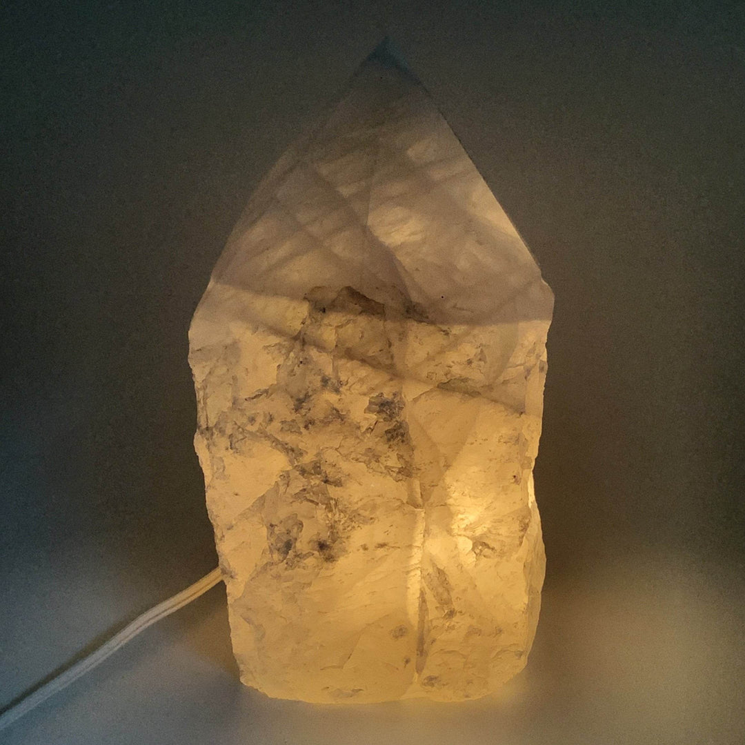 Quartz Lamp-Rocks and Gems Canada