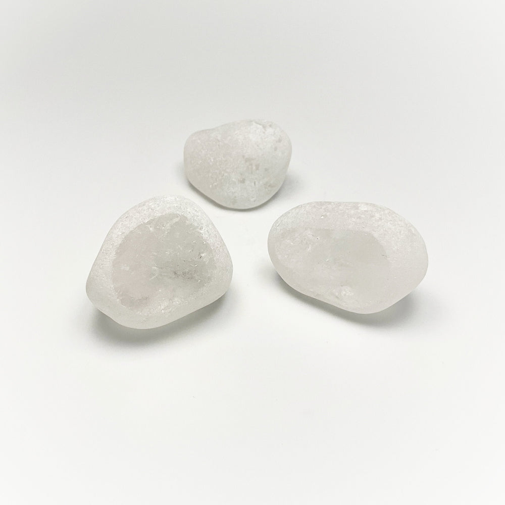 Quartz Ema Egg - Rocks and Gems Canada